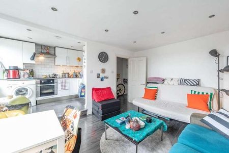 Limes Grove, Lewisham, SE13 - Photo 2