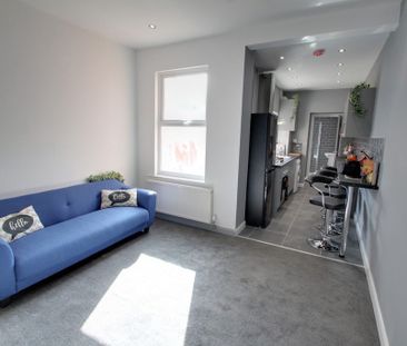 5 Bed Terraced House, Wolverton Road, LE3 - Photo 1