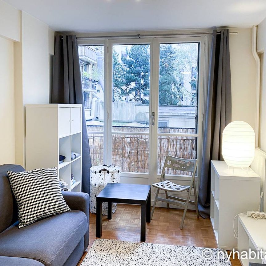 Logement à Paris, Location meublée - Photo 1