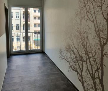 GemÃ¼tliche Wohnung mit groÃem Balkon, FuÃbodenheizung und modern... - Photo 2