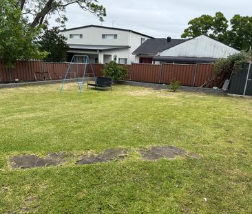 HOUSE FOR RENT - Photo 3