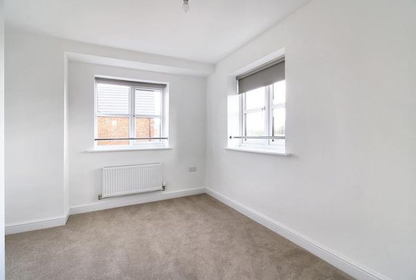 3 bedroom detached house to rent - Photo 1