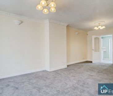 2 bedroom end of terrace house to rent - Photo 4