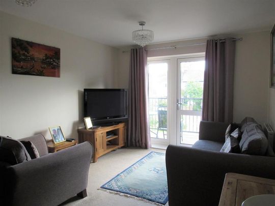 2 bedroom apartment to rent - Photo 1