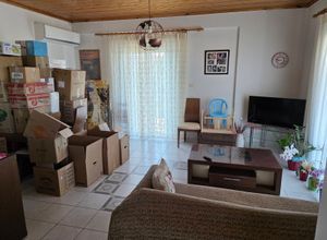 Διαμέρισμα για ενοικίαση - Ανθούσα, - Φωτογραφία 1
