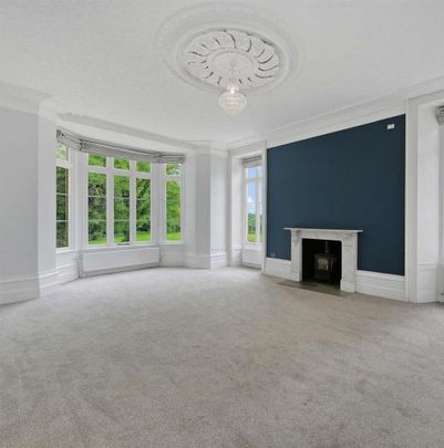 3 bedroom character property to rent - Photo 1