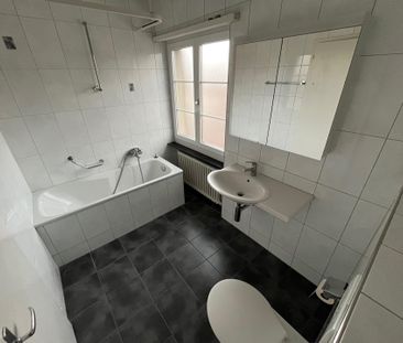 Ihr neues Zuhause: Charmante 4.5-Zimmer-Dachwohnung in Augst - Foto 3