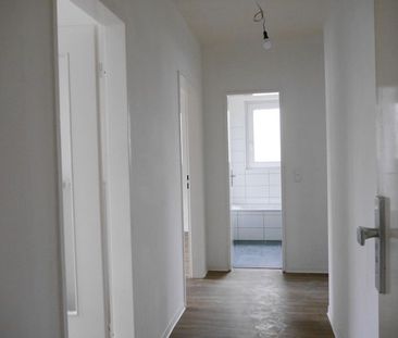 ﻿Schöne 2-Zimmer-Wohnung mit Tageslichtbad und Balkon in Maintal-Bischofsheim zu vermieten - Photo 2