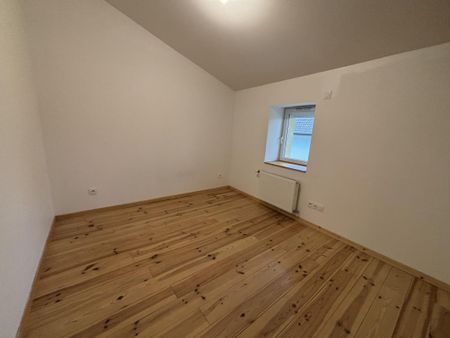 Joli F3 en duplex de 46m2 avec TERRASSE et GARAGE à louer Mornand-en-Forez - Photo 5