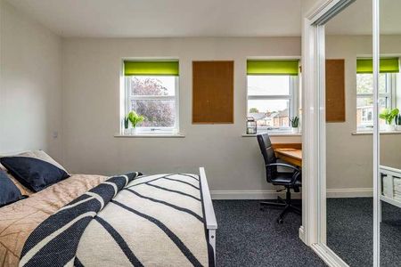 Bedroom, Bills Inclusive -, Lord Tennyson House, LN1 - Photo 4