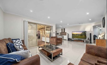 34 Flinders Crescent Hinchinbrook - Photo 4