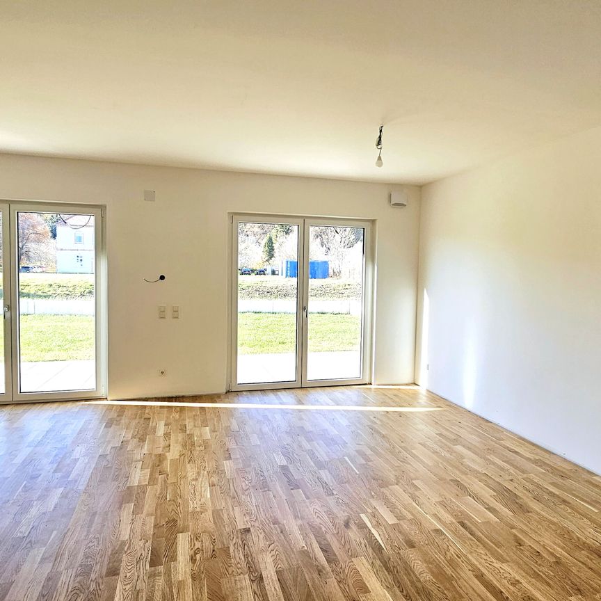 Wohnen in familiärer Anlage - Moderne, ruhige Doppelhaushälfte in Stoob - Mietkauf - Photo 1