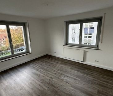 Familienfreundliche 4-Zimmer-Wohnung in ruhiger, grüner Lage - Foto 1