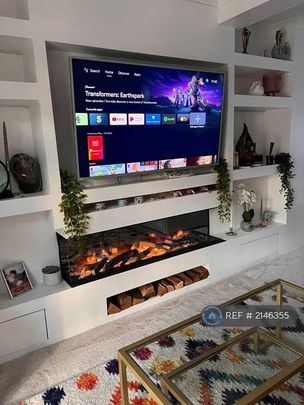 1 bedroom in a house share to rent - Photo 1