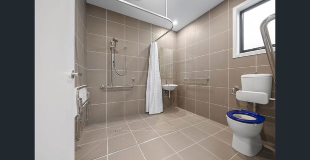 Brand New, Furnished rooms with ensuits - Photo 1