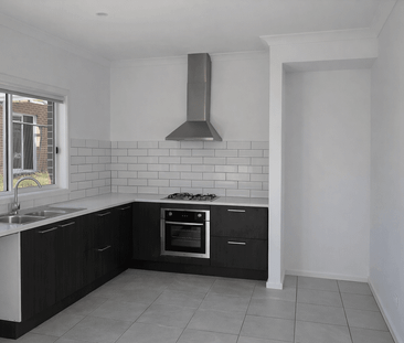 Cardem Property Group proudly presents 30A Rainbird Avenue - Photo 2