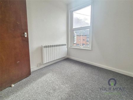2 bedroom flat to rent - Photo 3