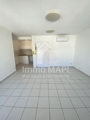 Location Appartement 3 pièces 47m² LE GRAU DU ROI 30240 - Photo 1