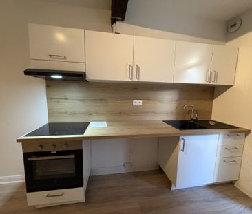 Location Appartement 2 pièces 31m² CASTELNAUDARY 11400 - Photo 4