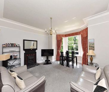3 bedroom apartment to rent - Photo 2