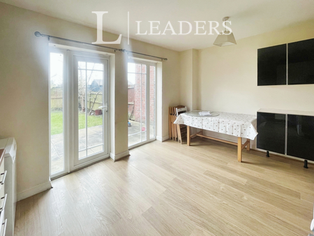4 bedroom house to rent - Photo 3