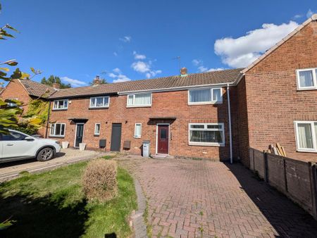 2 bedroom terraced house to rent - Photo 2
