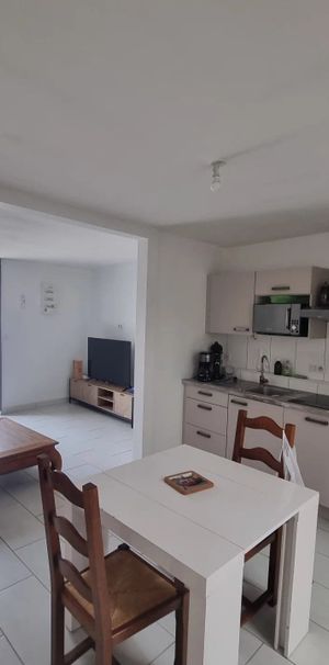 Location Maison de ville 2 pièces à Grosbreuil - Photo 1