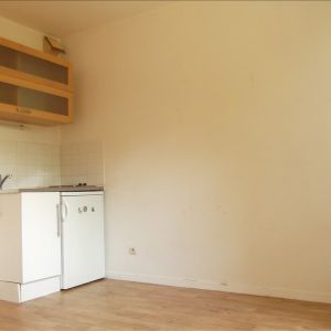 Location Appartement 1 pièce 18m² - Photo 2