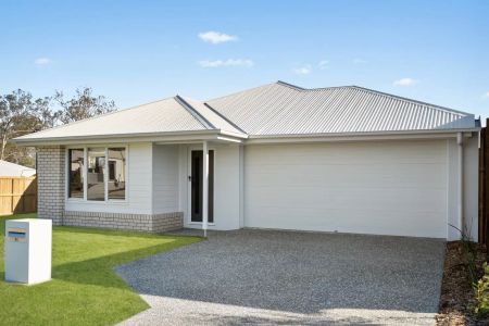 “BRAND NEW HOME WITH LARGE YARD & AIR-CONDITIONING!” - Photo 3