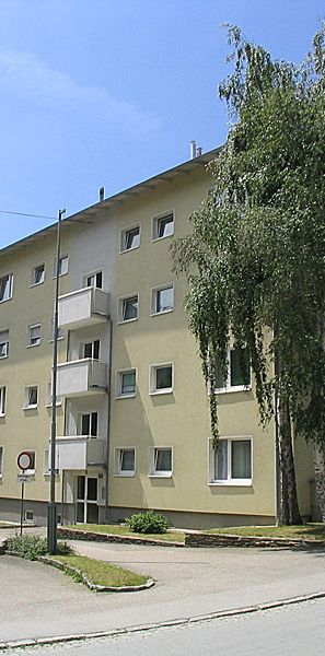 Wohnanlage der LAWOG Mauthausenerstr.8/11 4221 Steyregg - Photo 1