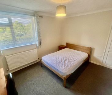 South Park Avenue - Photo 5