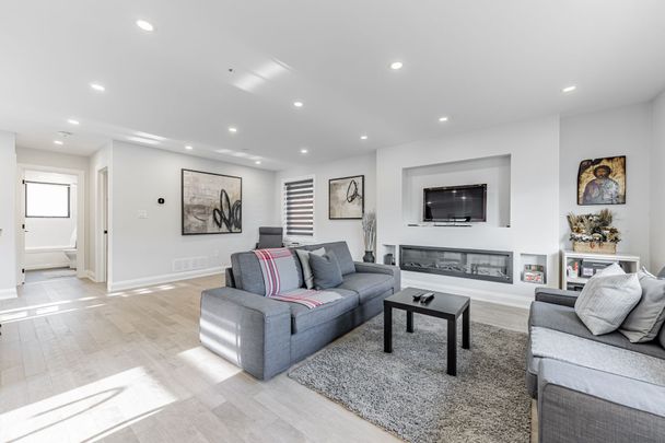 For Lease - 16 Boem Avenue, Toronto, Ontario - Photo 1