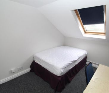 10 bedroom house to rent - Photo 5