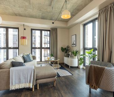 3 Bed Apartment - Photo 4