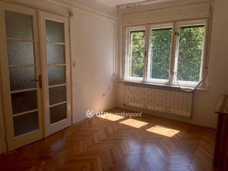 Kiadó átlagos állapotú lakás - Budapest XIV. kerület - Photo 3