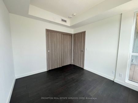For Lease - 25 McMahon Drive Unit# 901, Toronto, Ontario - Photo 2