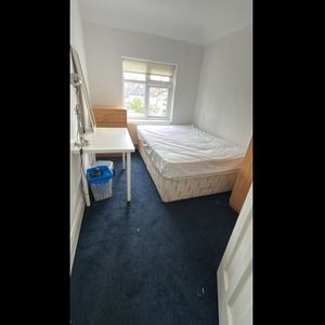 Room in a Shared House, Hendale Avenue, NW4 - Photo 3