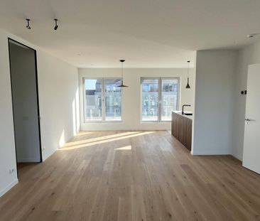 Appartement te huur in Eeklo voor € 1.100 met 2 slaapkamers - Foto 1