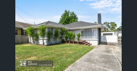 THREE BEDROOM HOUSE - Photo 5