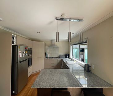 Flat Bush - Photo 3