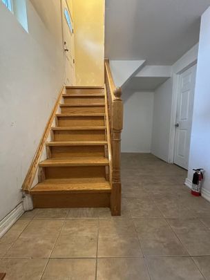 For Lease - 415 Marybay Crescent, Richmond Hill, Ontario - Photo 1