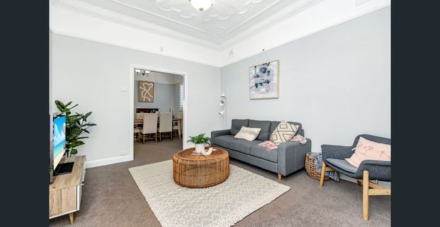 Well Positioned Family Cottage - Photo 1