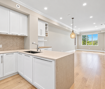 7547 Yukon Street town house — Vancouver, BC (4-Bedroom) - 4 Bedroom - Photo 2