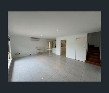Perfect blend of space and comfort - Photo 3