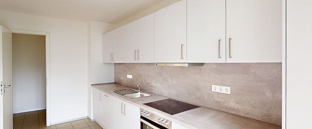 Ihr neues Zuhause: Moderne 2-Zimmer-Wohnung im EG mit EBK - Foto 1