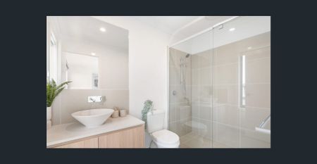 Stylish Town House in the heart of the Modeina Estate - Photo 5