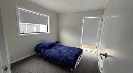 Modern 2 bedroom home - Ranui - Photo 3