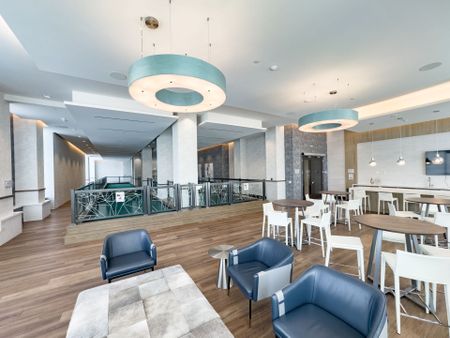 For Lease - 9000 Jane Street Unit# 1822, Vaughan, Ontario - Photo 4