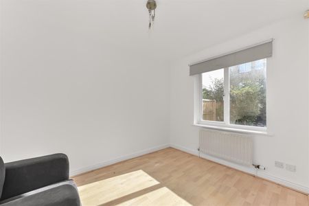 Torres Square, E14 3QN, London - Photo 4