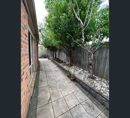 53 Kingdom Drive, Cranbourne, Vic 3977 - Photo 5